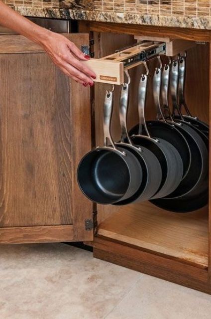 58 Cool Kitchen Pots And Lids Storage Ideas (With images) | Diy .