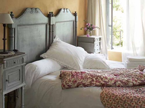 bedroom | Vintage Rose Garden | Bedroom design, Twin headboard .