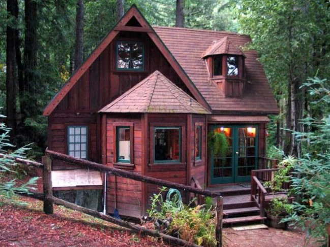 Escape to Northern California in the Dreamcatcher Tiny Log House .