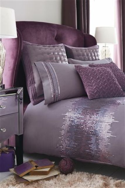 Adding Glam Touches: 31 Sequin Home Decor Ideas | Bed linens .