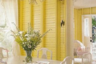 Banana Mood: 27 Yellow Dipped Room Designs | Yellow cottage .