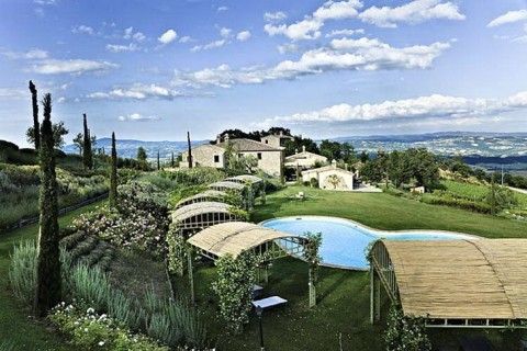 Luxury House | Home in Italy | Italian countryside, Italian villa .