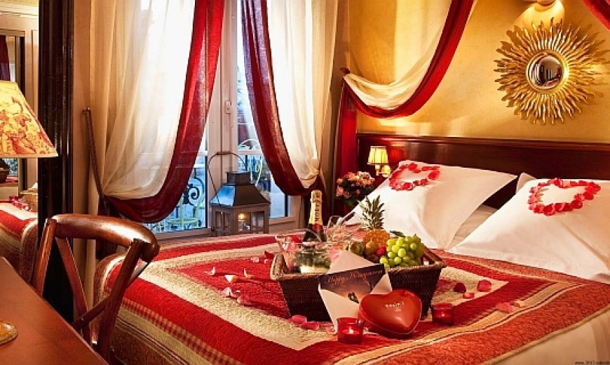 Romantic Bedrooms: How To Decorate For Valentine's D