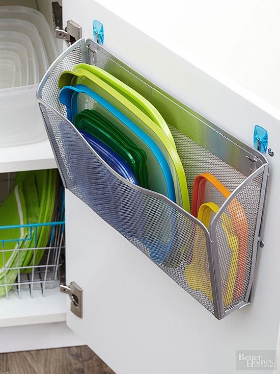 20 Smart and Beautiful Ways to Organize Your Kitchen Shelves .