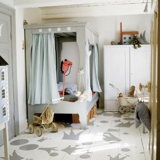 Beautiful White Vintage House In Sweden | Unique kids beds, Kids .