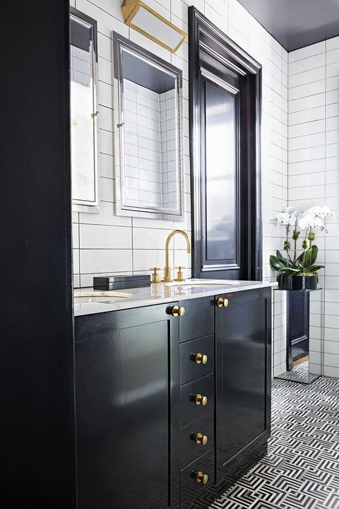 40+ Black & White Bathroom Design and Tile Ide