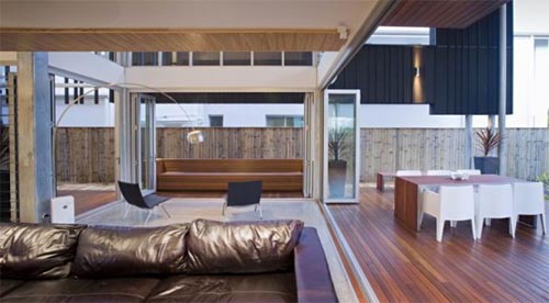 Casual and Comfortable Beach House by Base Architecture | Interior .