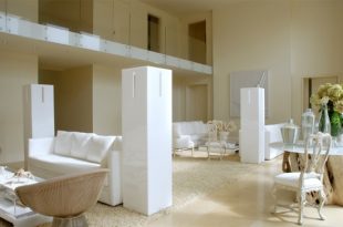 Cedar House With Creamy Interior Design - DigsDi