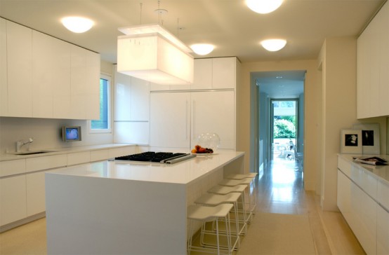Cedar House with Creamy Interior design | Decohol