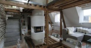 Charming 18th Century Duplex With Chic Minimalist Interior - DigsDi