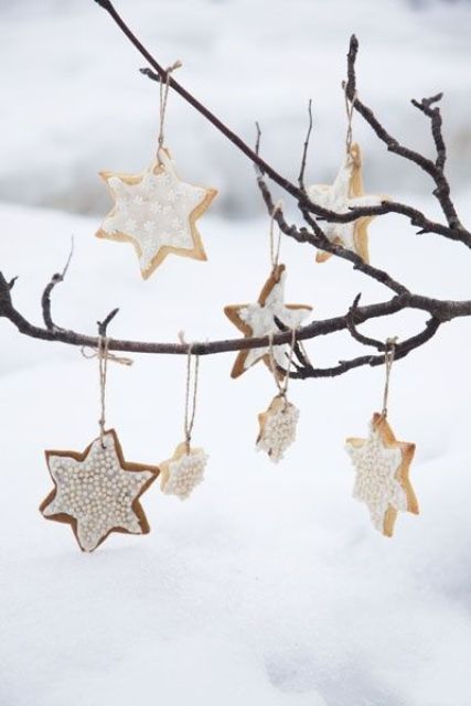Christmas Decorating With Stars: 43 Gorgeous Ideas | DigsDigs .