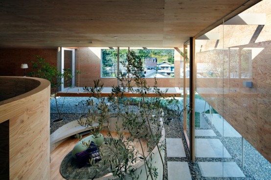 Very contemporary home design – Japanese Circular Pit House with a .