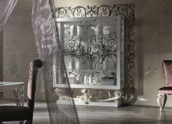 Neo-Baroque shadow case | Baroque furniture, Italian furniture .