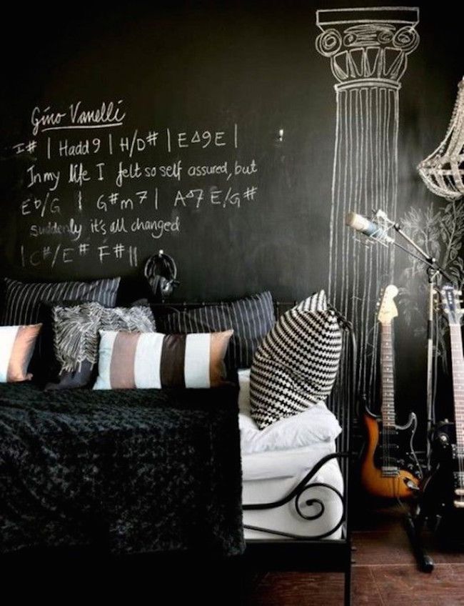 27 Awesome Chalkboard Bedroom Ideas You'll Love | Music bedroom .