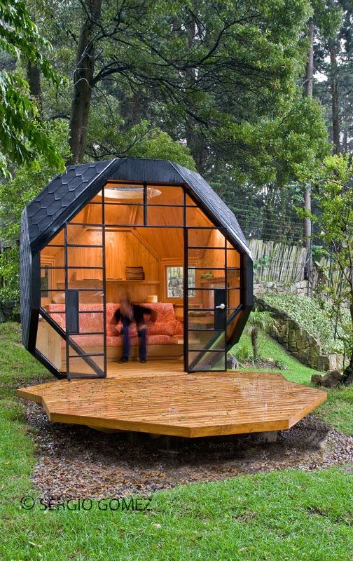 Habitable Polyhedron: Garden Office by Manual Villa | Backyard .