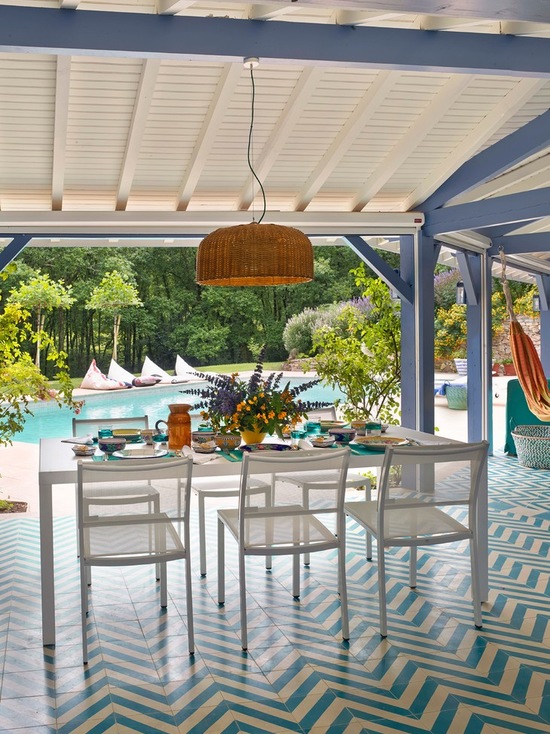 18 Cool Sea And Beach-Inspired Patio Design Ide