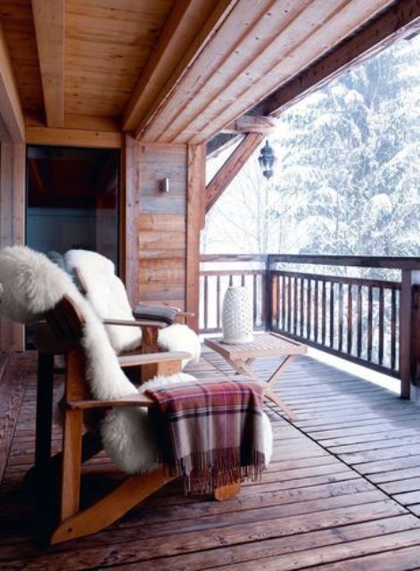 24 Cozy And Beautiful Winter Terrace Décor Ideas | DigsDigs .