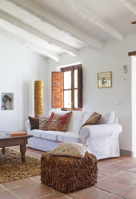Cute Spanish Country House In Rustic Style (With images) | Living .