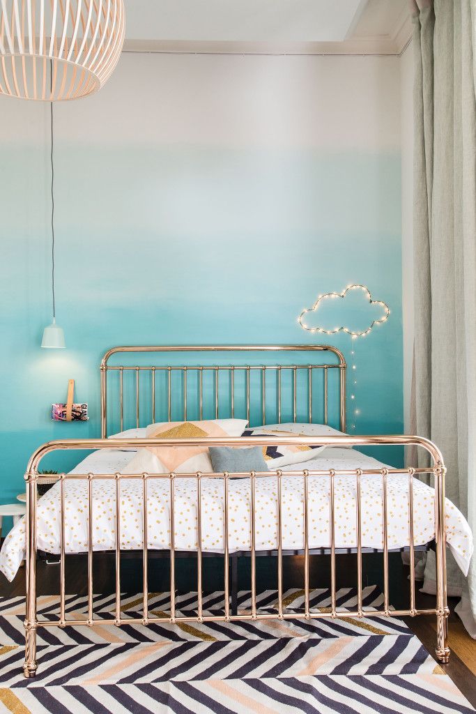 STYLING PROJECT: TEENSROOM DREAMY DIP DYE | Turquoise room, Girl .