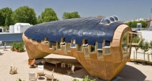 Eco-Friendly Wooden Solar House - DigsDi