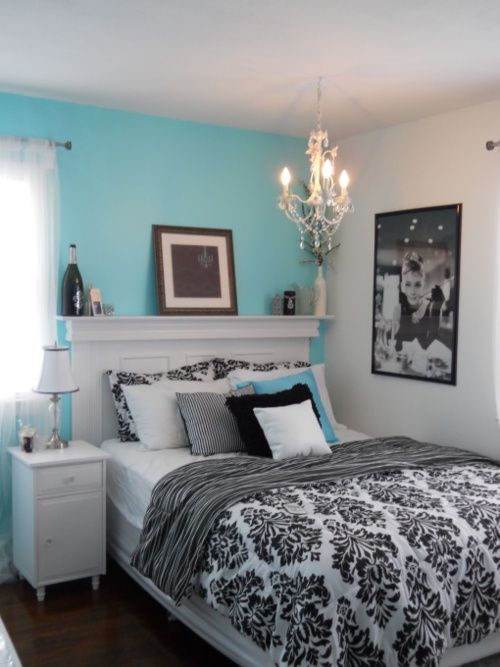 Pretty Combo of Turquoise and Black in 15 Bedroom Interiors | Home .