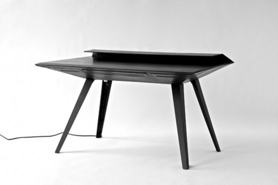 Futuristic Desk 117 Inspired By Stealth Bombers - DigsDi