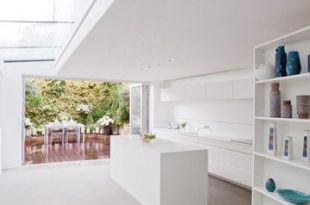 Gallery-Like Almost Completely White Living Space - Vitt Hus by .