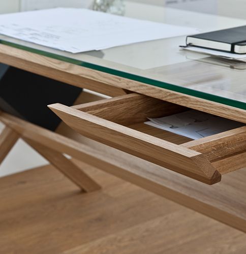 Covet Desk by Shin Azumi | Wooden desk, Home office furniture .