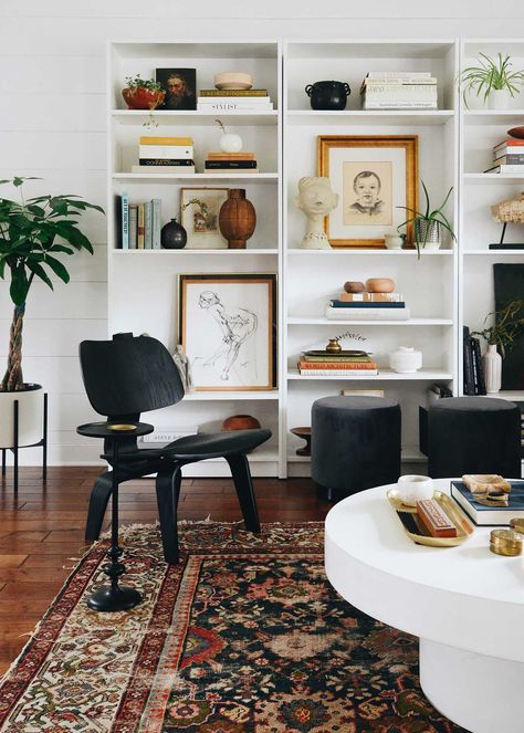 Tour a Stylist's Mid-Century-Meets-Traditional "Farmhouse" Full of .
