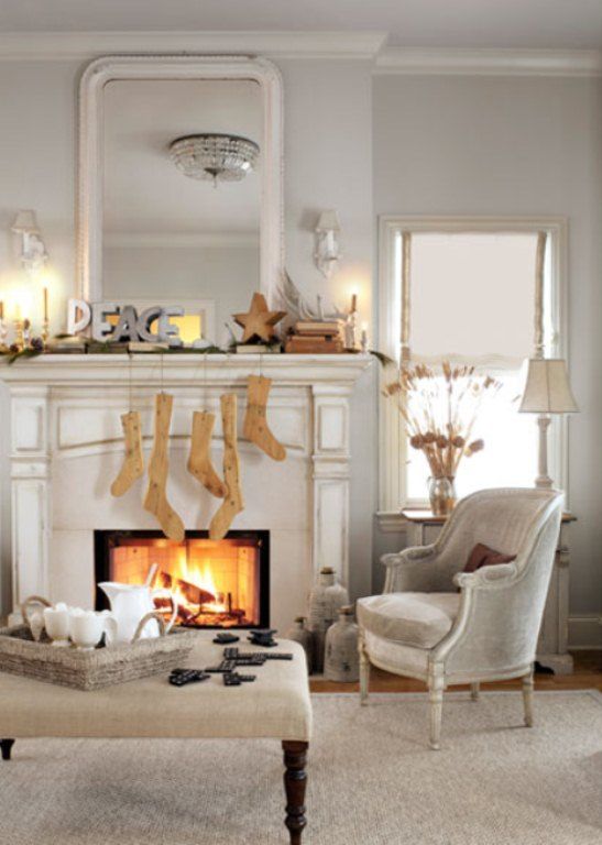 27 Inspiring Christmas Fireplace Mantel Decoration Ideas (With .