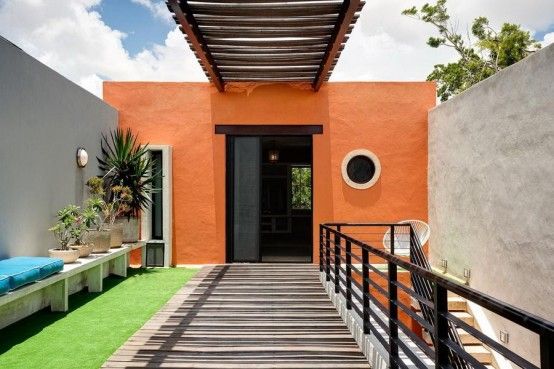 Inspiring Mexico Residence Built With Original Maya Tools .
