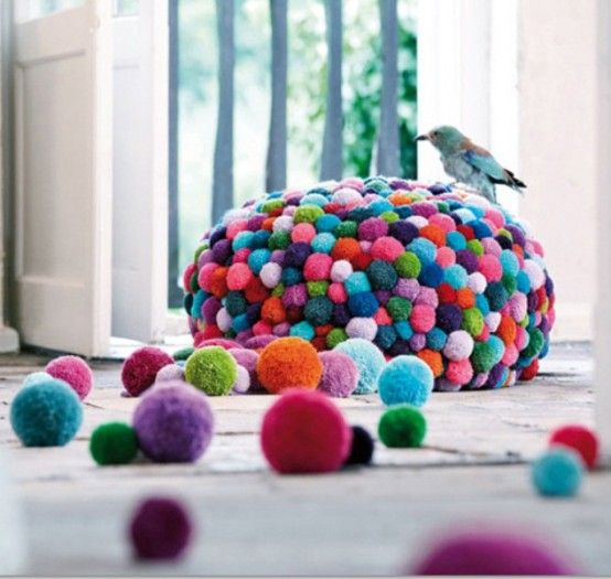 Lovely Pompom Decor Ideas For Your Interior | Diy pom pom, Pom pom .