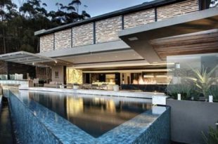 Luxurious Cutting Edge Residence Designed by Antoni Associates .