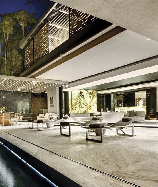 Luxurious Cutting Edge Residence Designed by Antoni Associates .