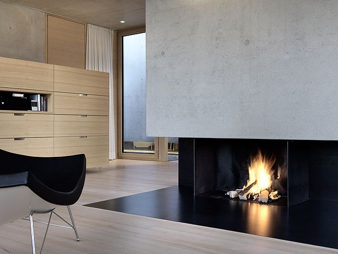 Germann House / Marte.Marte Architects | Fireplace design .