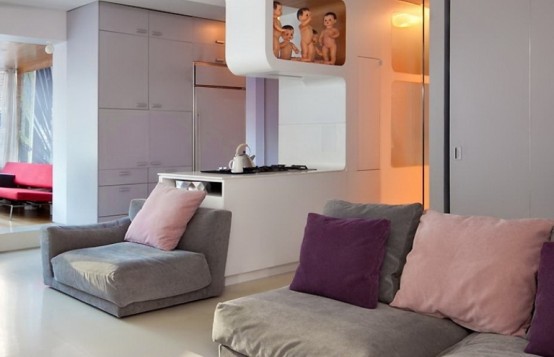 Modern And Even Futuristic Colorful Apartment On Manhattan - DigsDi