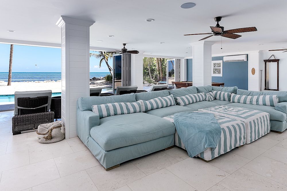 20 Beach-Style Home Theaters and Media Rooms That Wo