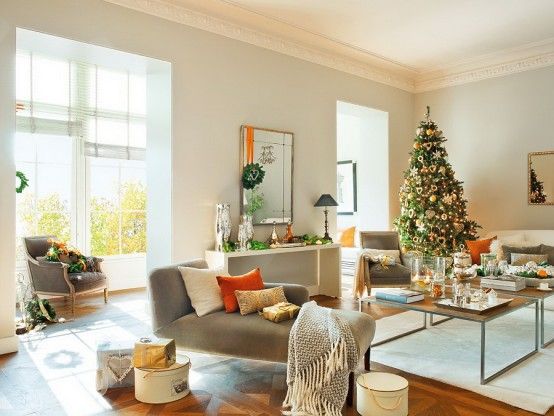 Modern Spanish House Decorated For Christmas | DigsDigs .