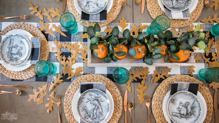 Cozy & Natural Thanksgiving Table Setting | The DIY Mom