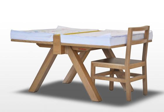 Drawing Table for Young Artists – Foglio by Domodinamica | Kidsoman