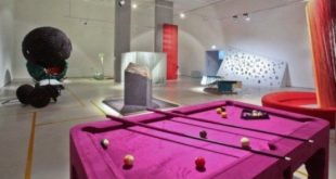 Pink Pool Table - You And Your Girlfriend Both Pleased | Pool .