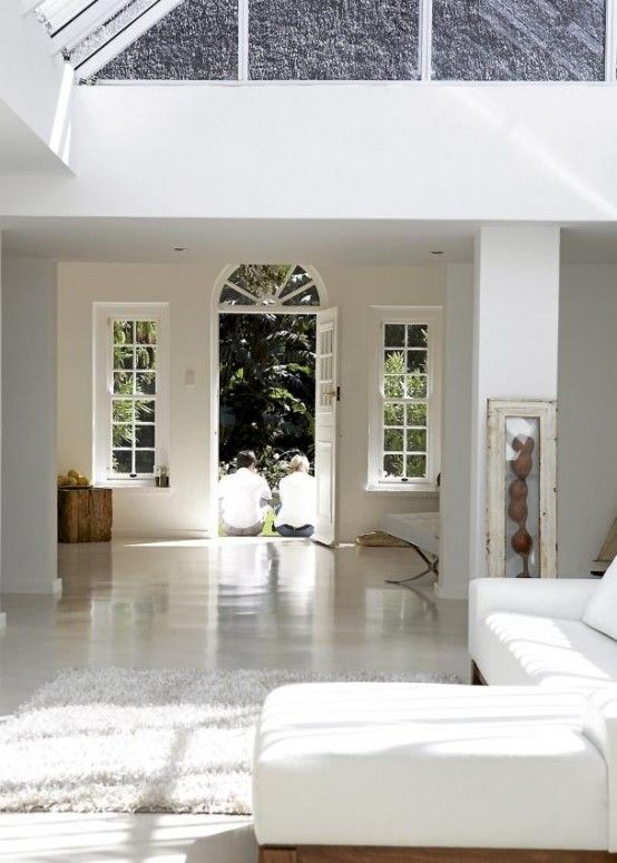 Relaxing Open-Plan White House Design | Open living room design .