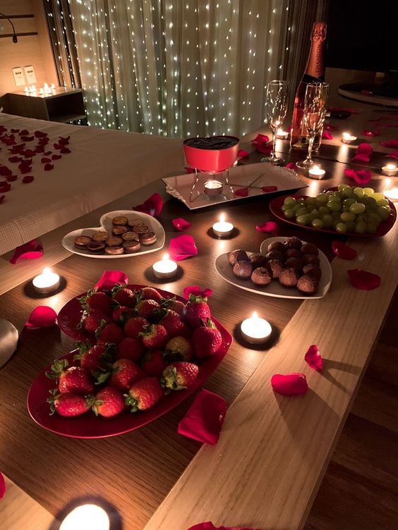 Valentines Day Dinner Romantic Table Settings - DIY Cutene