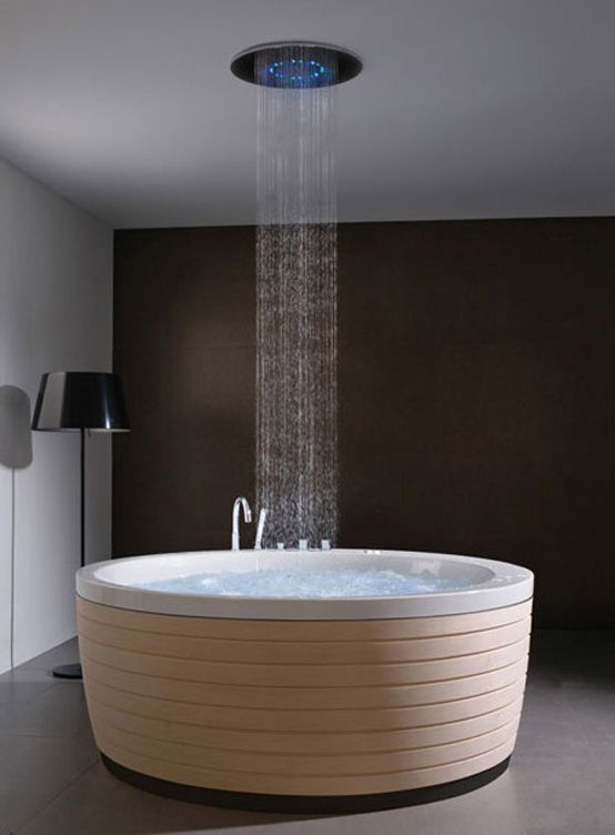 Round Acrylic Bathtub by Porcelanosa | Bathtub design, House .