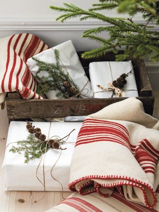 Scandinavian Rustic Vintage House Decorated For Winter | DigsDigs .