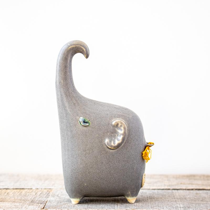 Studio Giverny | Baby Elephant Figure – The Artisan's Ben