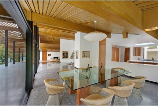 Sherwood Residence: Mid-Century Style Mixed With Modern Luxury .