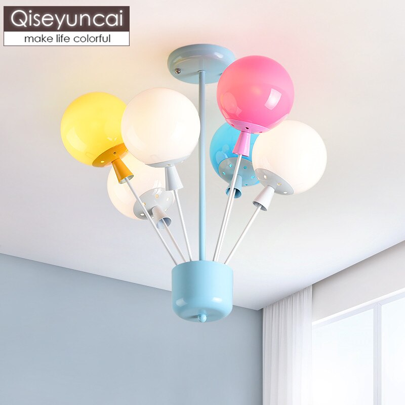 Qiseyuncai Nordic modern children room simple color balloon .