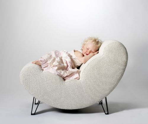 Soft Cloud Shaped Modern Chair