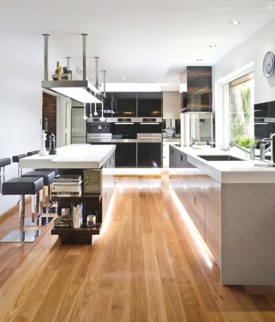 Sophisticated Minimalist Black And White Kitchen Design